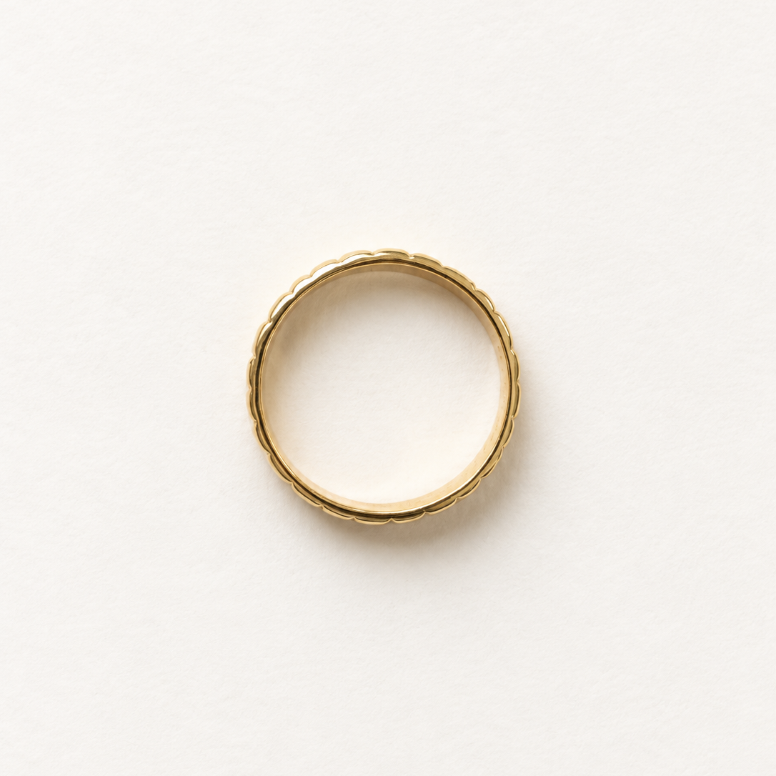 Notch Band, 14k Solid Gold — top view